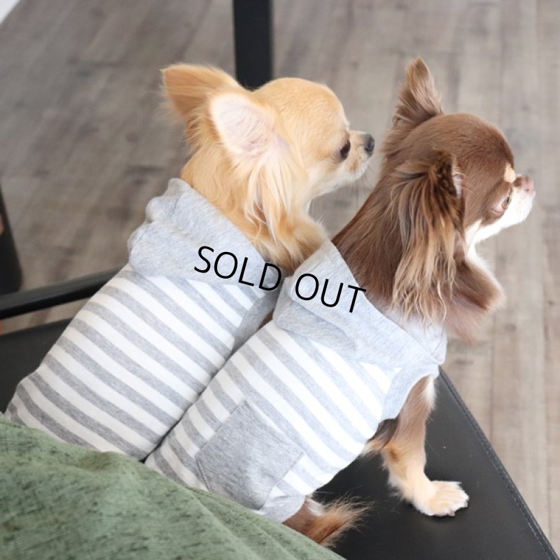 画像16: UVカット&蚊よけ生地のフードつきタンクトップ(グレー×オフホワイト) (16)