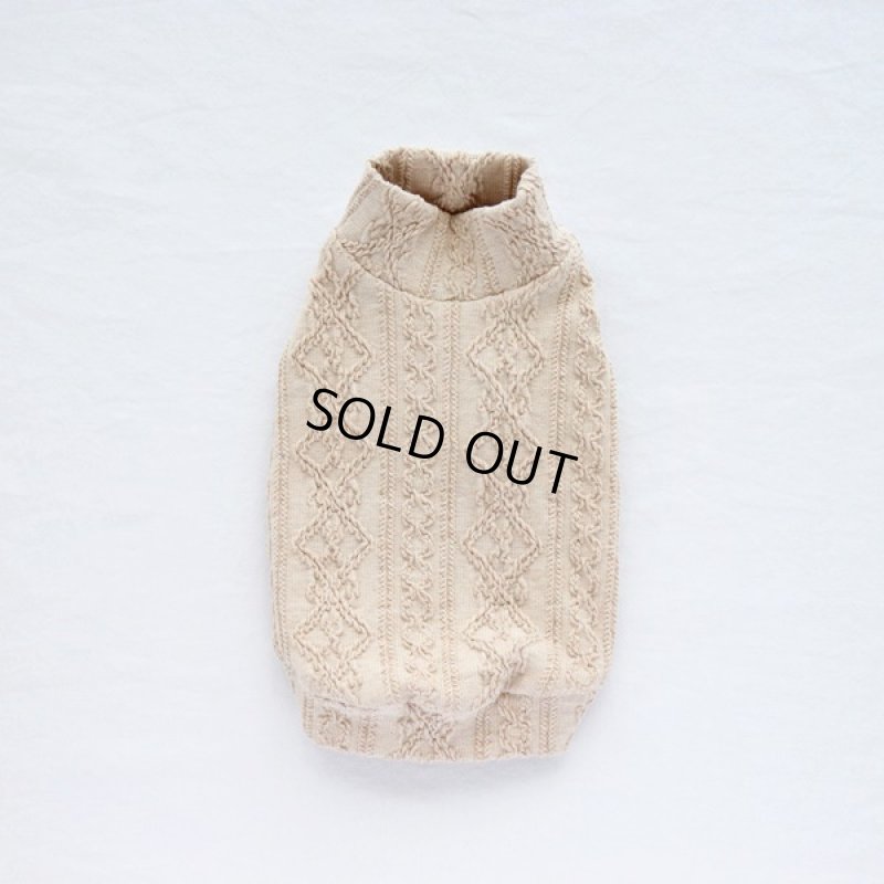 画像10: アランニットのハイネックノースリーブ（ミルクティ） (10)