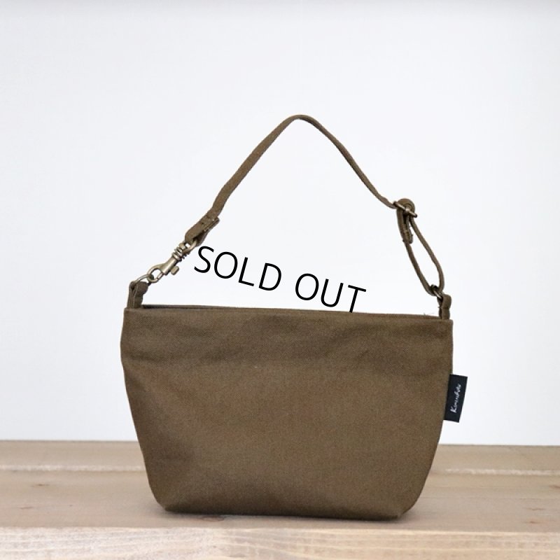 画像2: [完成品] 帆布のマナーポーチ（カーキ×タグ） (2)