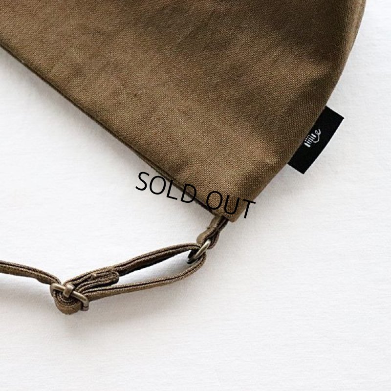 画像6: [完成品] 帆布のマナーポーチ（カーキ×タグ） (6)