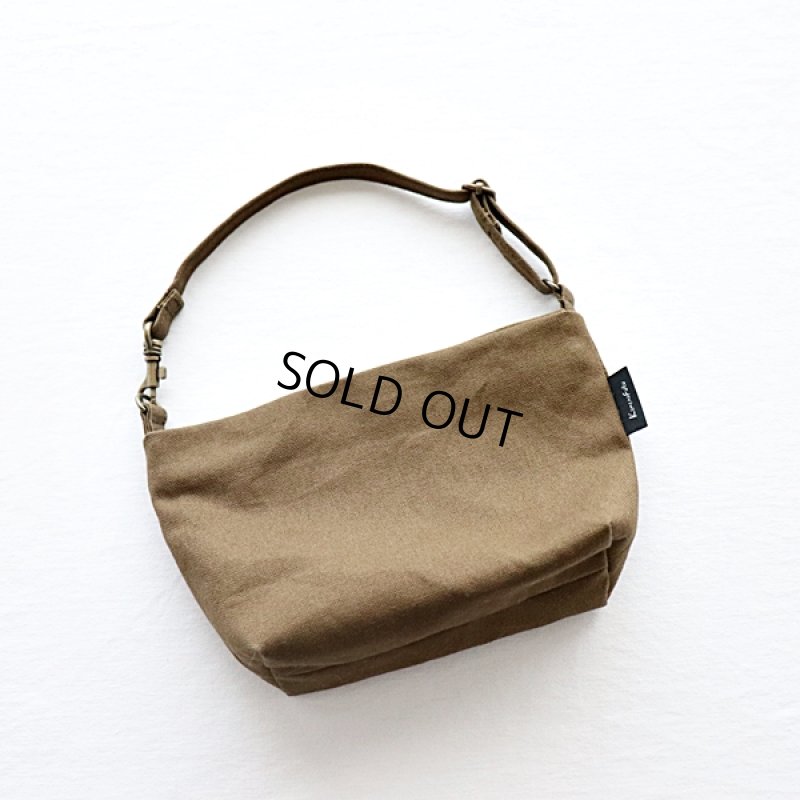 画像3: [完成品] 帆布のマナーポーチ（カーキ×タグ） (3)