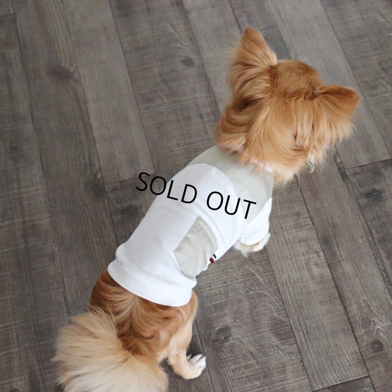 画像15: 異素材ミックストップス　ポケットデザイン（ベージュ×ホワイト） (15)