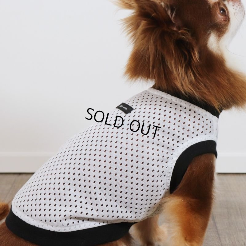 画像18: [完成品] 夏に着るメッシュタンクトップ（ホワイト×ブラック） (18)